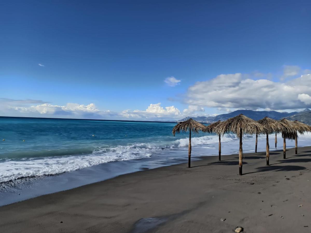 Casa Odello Suite And The Sea Бордигера Экстерьер фото