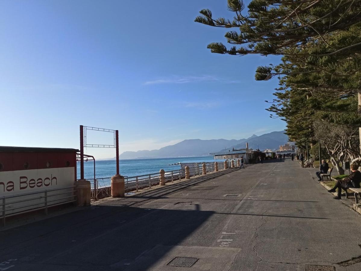 Casa Odello Suite And The Sea Бордигера Экстерьер фото